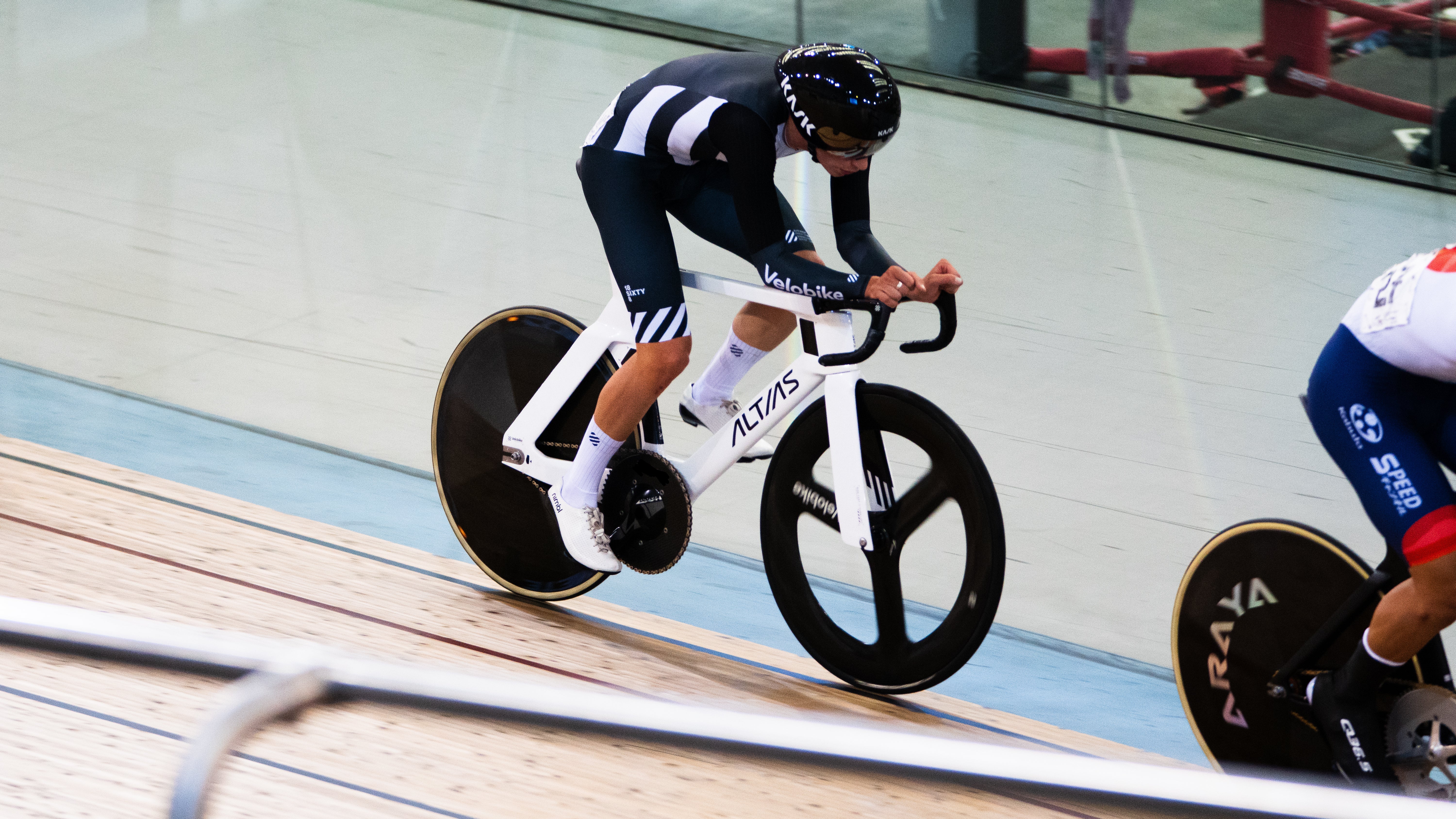 Velobike | 18Sixty8 Team Skinsuit - Image 7